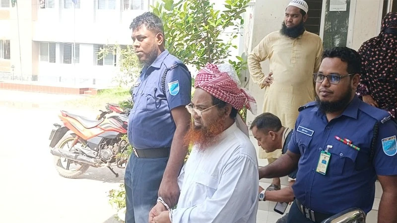 শরীয়তপুরে কিশোরীকে ধর্ষণচেষ্টার অভিযোগে গ্রেফতার ১